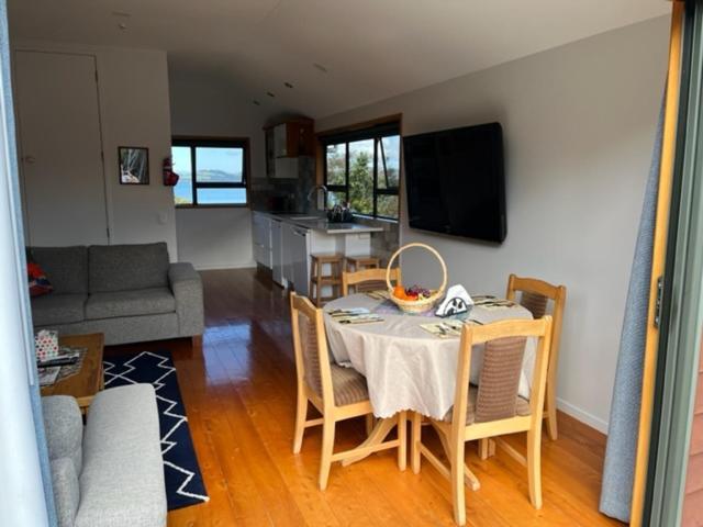 Treetops Cottage At The Castle Whitianga Extérieur photo